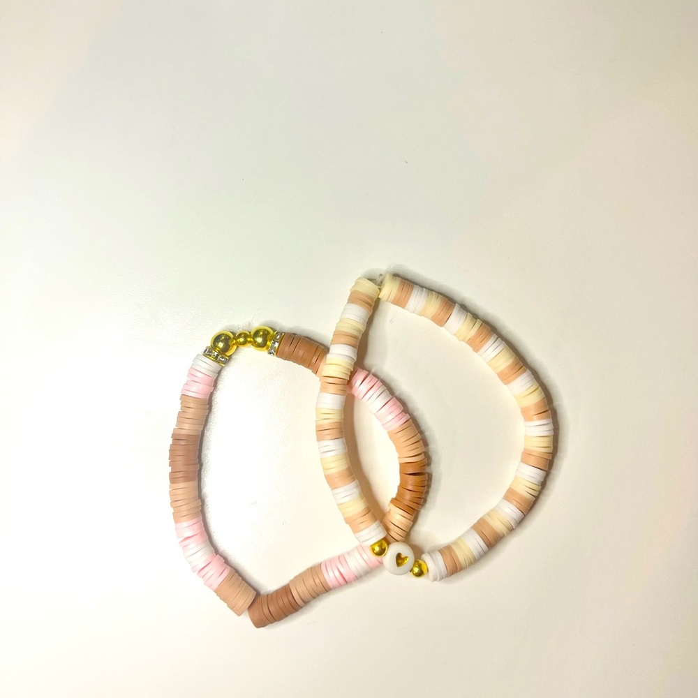 ☕️Hot cocoa with marshmallows☕️ clay bead bracelet pack